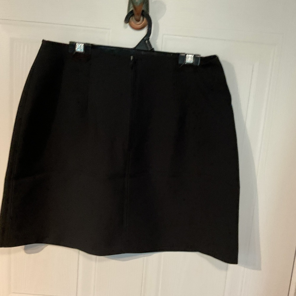 Twik Simons Mini Skirt Womens 7/8 Black Excellent A-Line Zipper Pocket 4727-695
